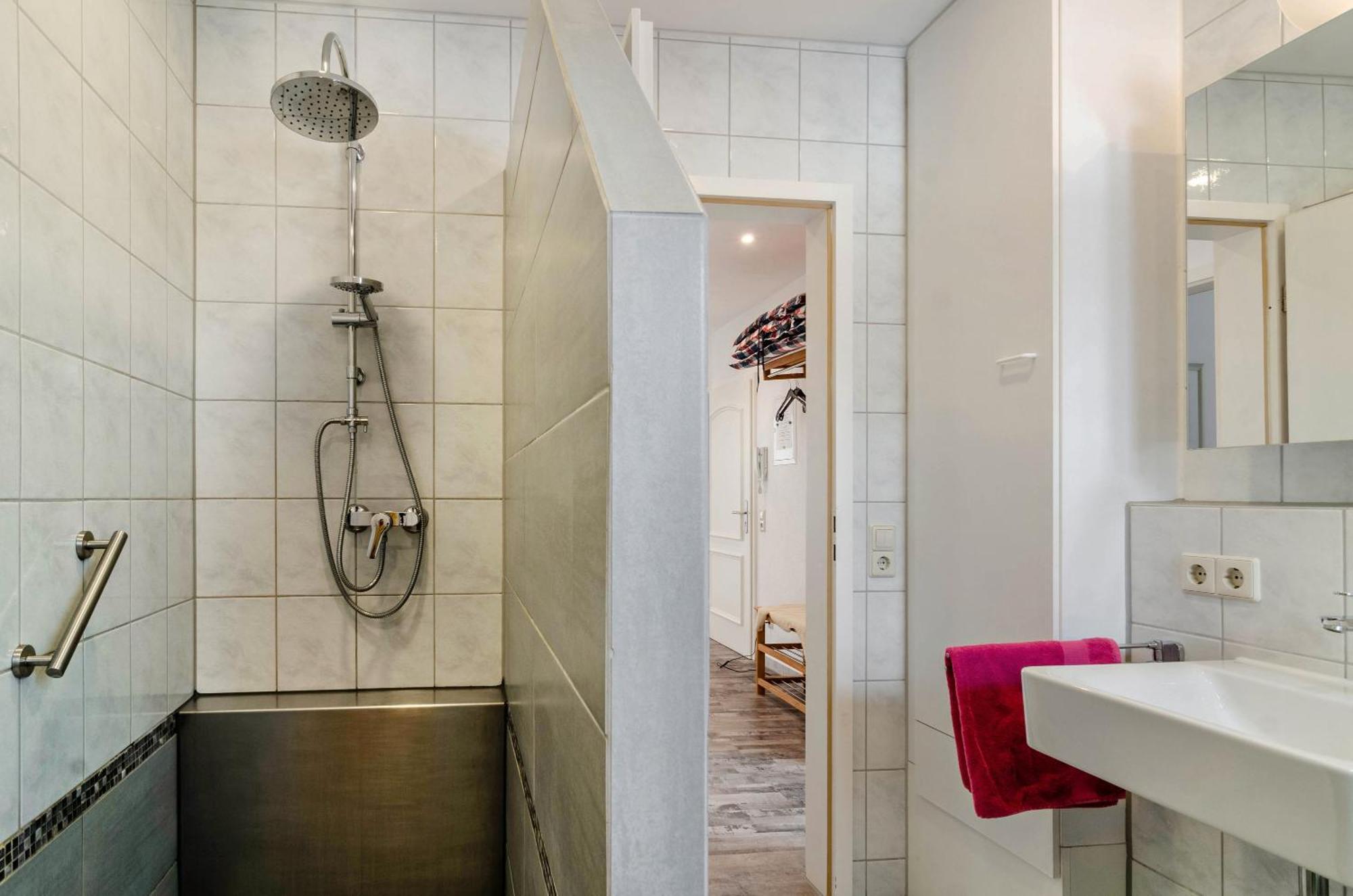 Arnold Laubbach Apartment Ostrach Екстериор снимка