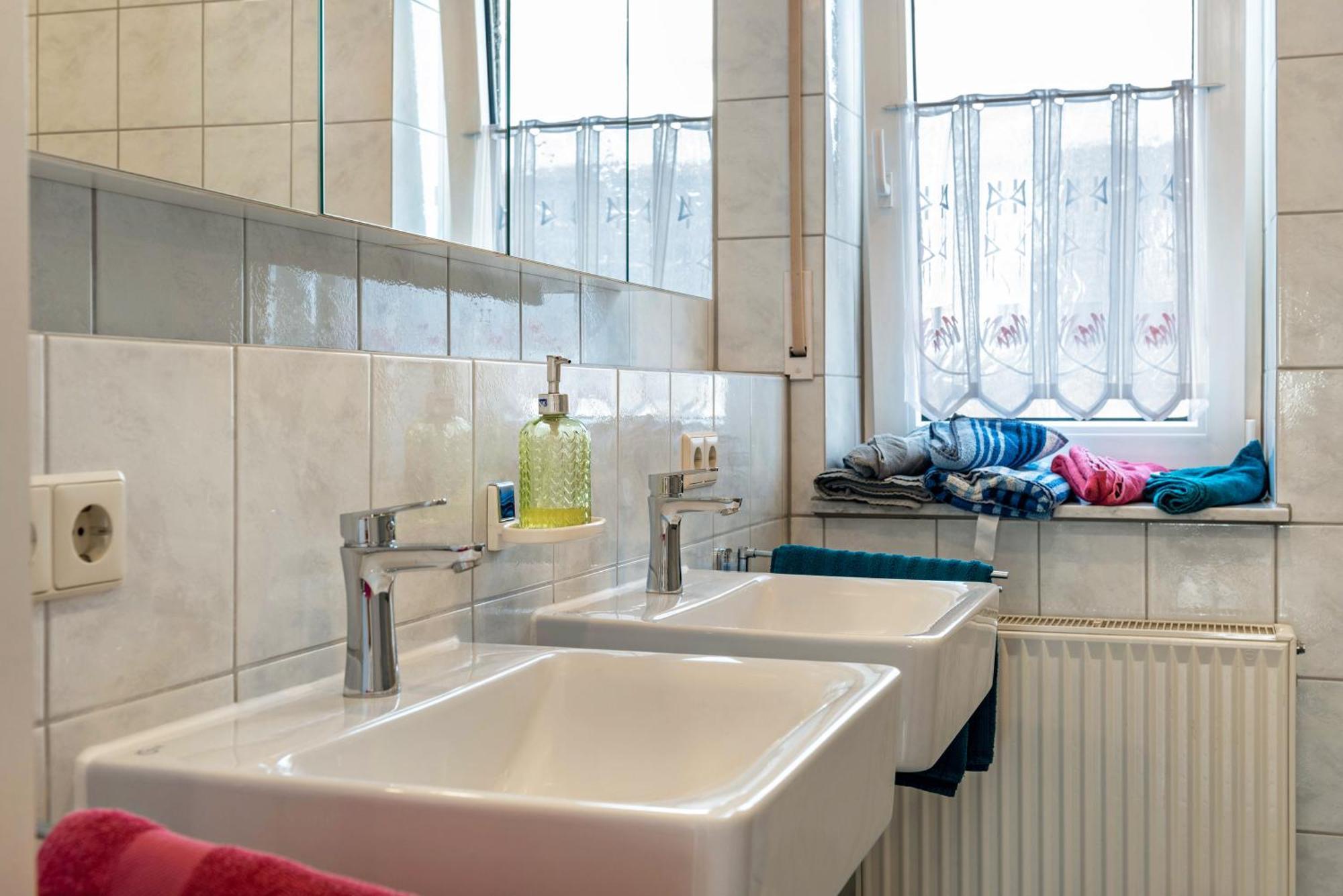 Arnold Laubbach Apartment Ostrach Екстериор снимка